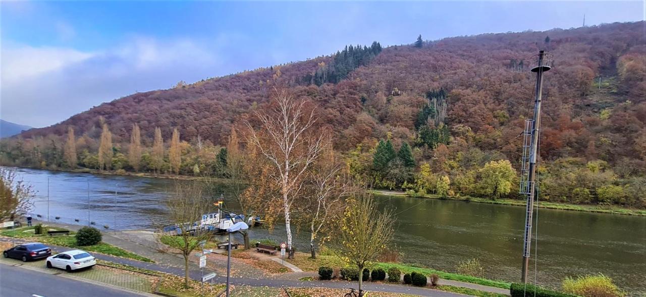 Ferienwohnung Am Fluss Klotten Buitenkant foto
