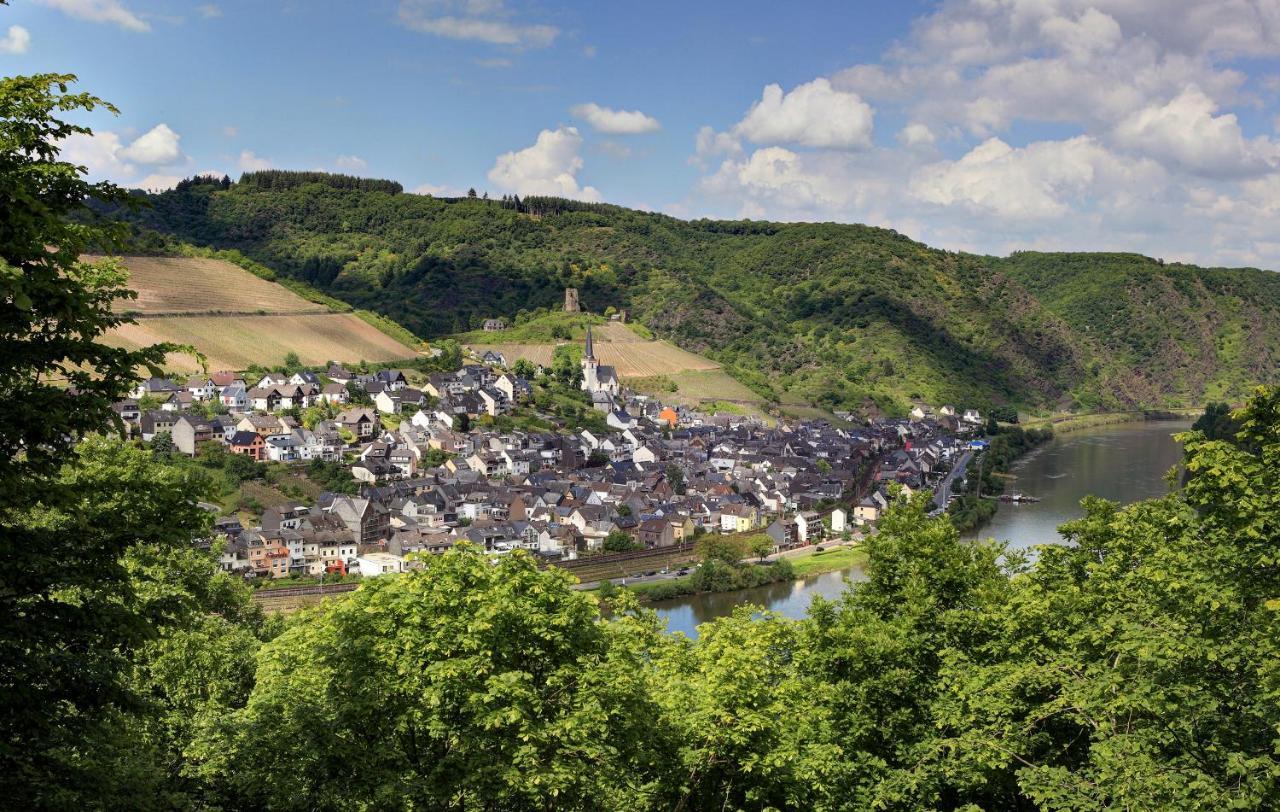 Ferienwohnung Am Fluss Klotten Buitenkant foto