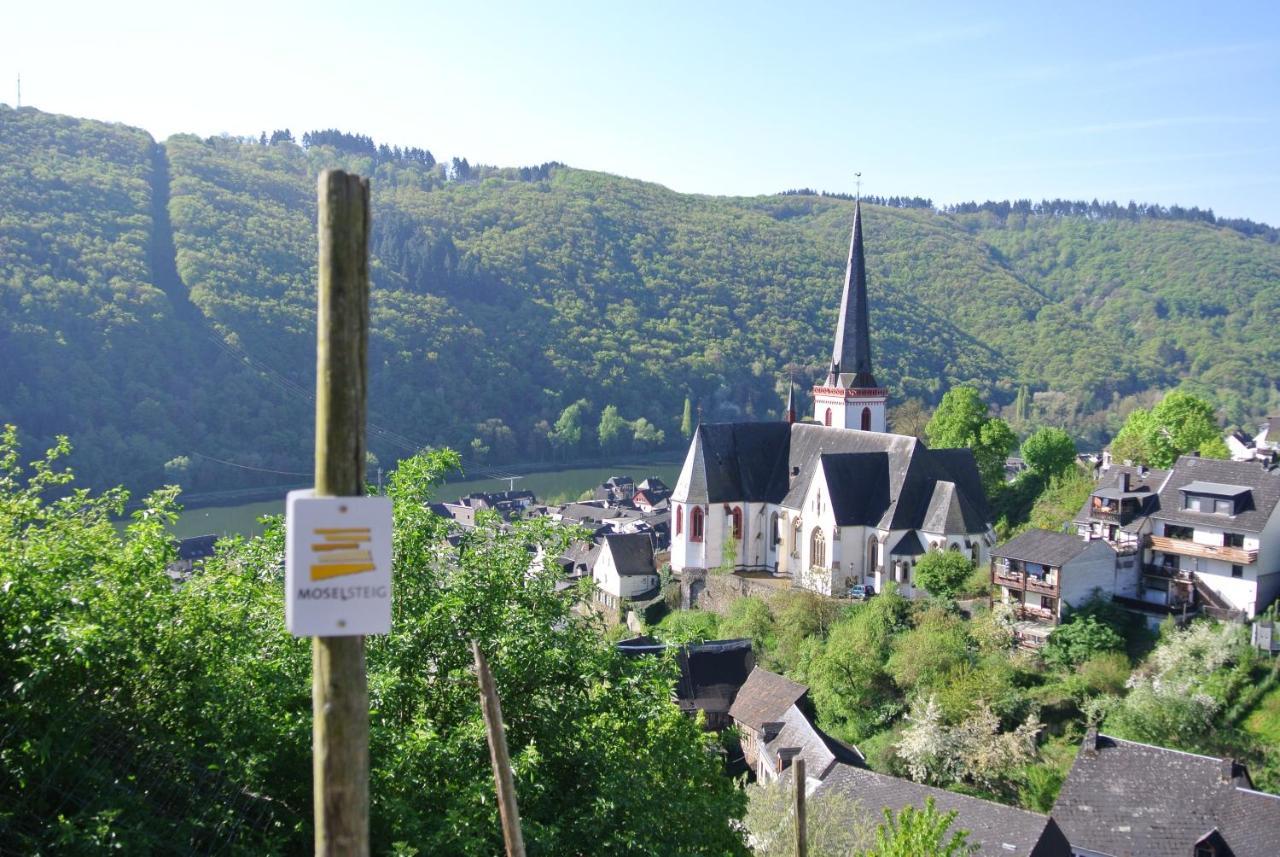 Ferienwohnung Am Fluss Klotten Buitenkant foto